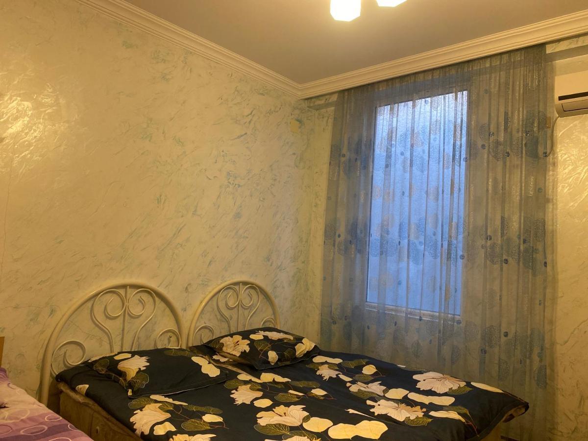 Merab House 巴统 外观 照片