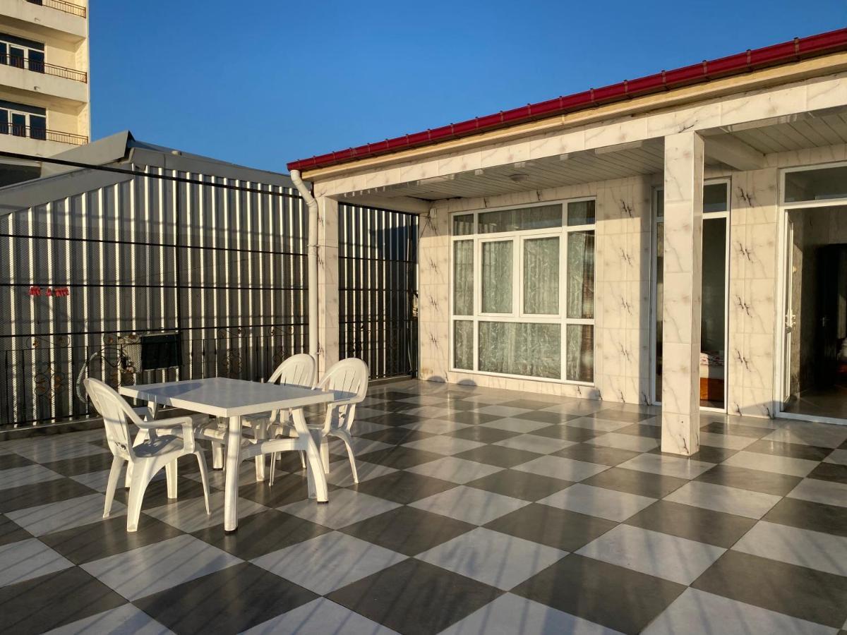 Merab House 巴统 外观 照片